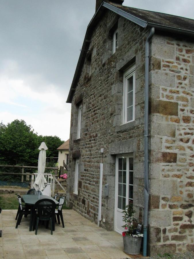 Gite Marlotte La Lande-Saint-Simeon Buitenkant foto
